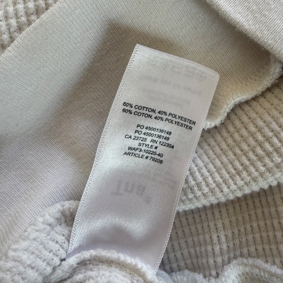 TNA-Aritzia-White-Waffle-1/4 Zip-Pullover-Oversized-Comfy-Size M - Picture 7 of 10